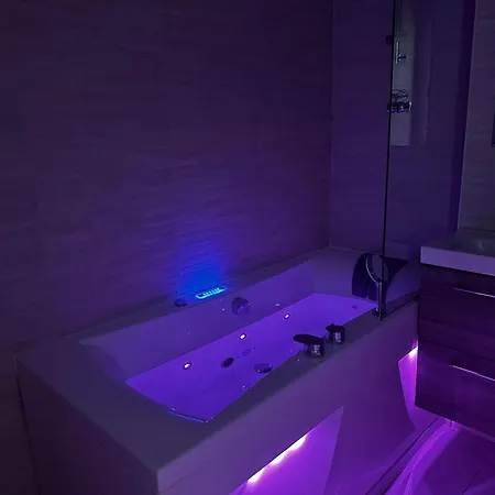 Apartment Loveroom Adults Only Jacuzzi Vieille Annecy